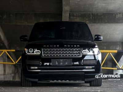 Land Rover range Revor Autoblography 2013