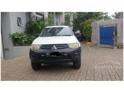 Mitsubishi Strada Triton GLX Pick up 2012