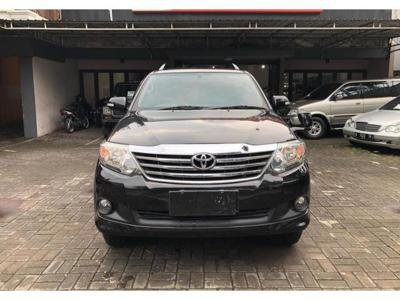Toyota Fortuner 25 2KD G automatic 2012