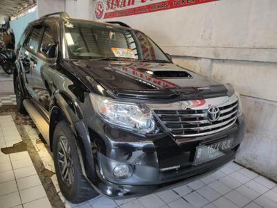 TOYOTA FORTUNER G 2.5 AT 2015