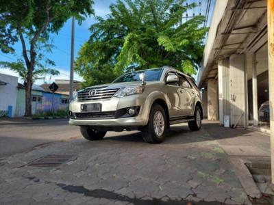 Toyota Fortuner G diesel AT matic 2011