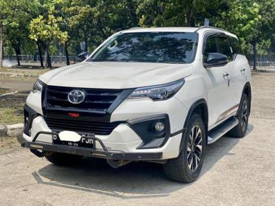 Toyota fortuner VRZ TRD AT 2019