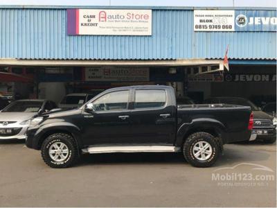 Toyota Hilux Double Cabin 2.5 G 4x4 MT THN 2013