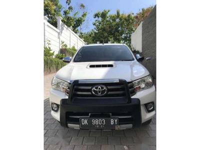 Toyota Hilux Double Cabin 4?4 2016