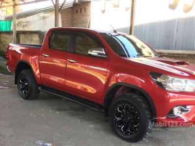 Toyota hilux double cabin 4x4 type G manual thn 2015