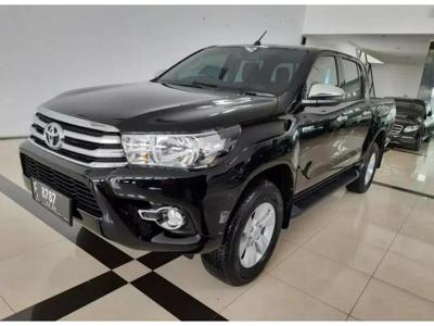 Toyota Hilux v 2.4 Double Cabin 2019