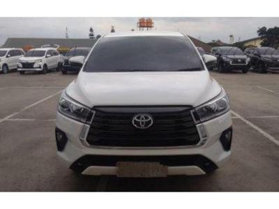 Toyota Innova 2,4 V A/T 2021