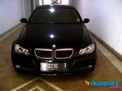 Jual BMW 320i E90 2007 AT Black