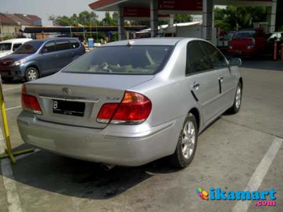 Jual Toyota Camry 2.4 G AT