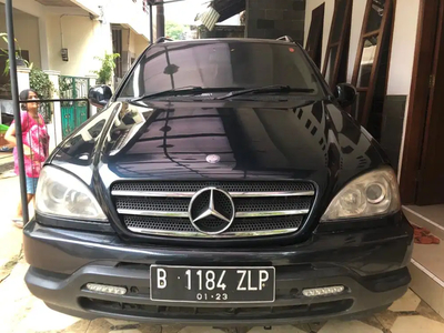 Mercedes-Benz ML270 2002