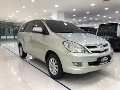 Toyota Kijang Innova 2006