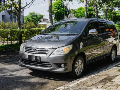 Toyota Kijang Innova 2012