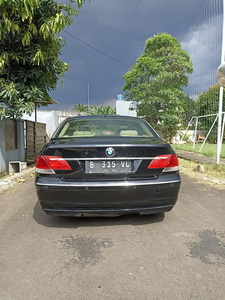 BMW 735Li 2002