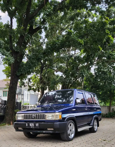 Toyota Kijang 1996