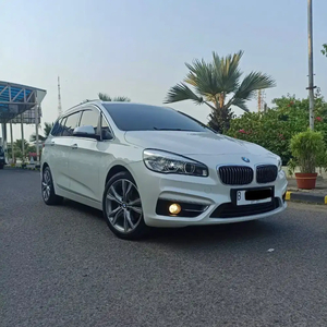 BMW 218i 2015