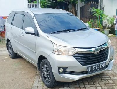 Daihatsu Xenia 2016