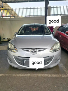 Mazda 2 2012