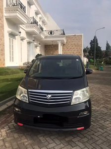 Toyota Alphard 2004