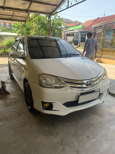 Toyota Etios Valco 2014