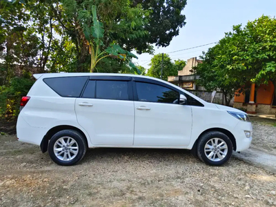 Toyota Kijang Innova 2016