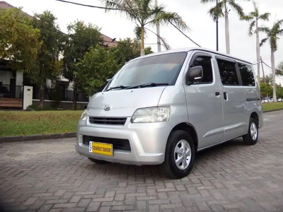 Daihatsu Gran max 2015