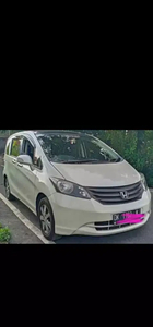 Honda Freed 2010