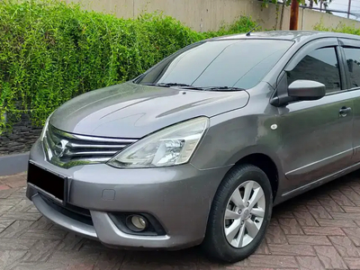 Nissan Grand livina 2014