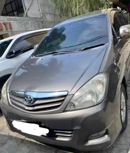 Toyota Kijang Innova 2010