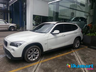 Dijual BMW X1 2012 Putih Kondisi Terawat