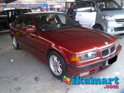 JUAL BMW 318i Thn 1992 A/T Merah Kondisi Siap Pakai [BANDUNG]