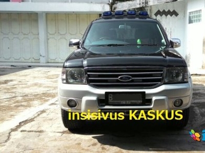 Jual FORD EVEREST 2004 Limited AT Hitam Silver