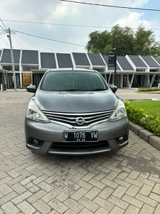 Nissan Livina 2011