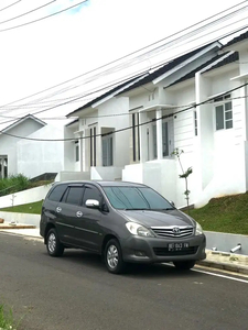 Toyota Kijang Innova 2010