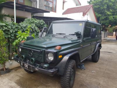 Mercy Jeep 280G-Wolf Military Style '87.