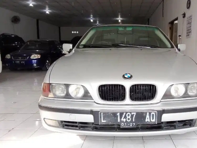BMW 528i 1999