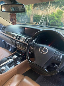 Lexus LS460L 2013