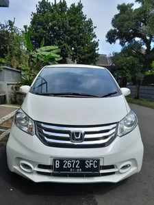 Honda Freed 2014