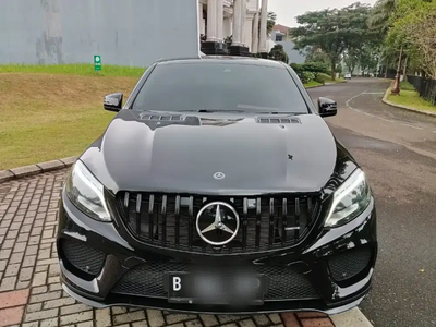 Mercedes-Benz GLE400 2019