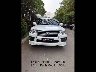 Lexus LX570 2014