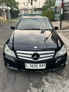 Mercedes-Benz C200 2013