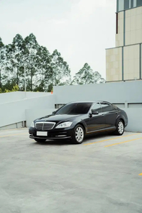 Mercedes-Benz S-Class 2010