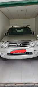 Toyota Fortuner 2011