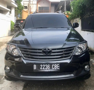 Toyota Fortuner 2012