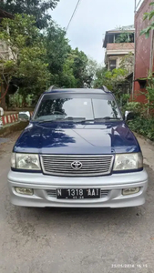 Toyota Kijang 2002