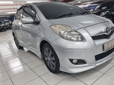 2010 Toyota Yaris S Limited AT