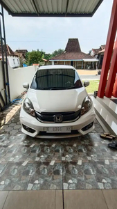 Honda Brio 2015