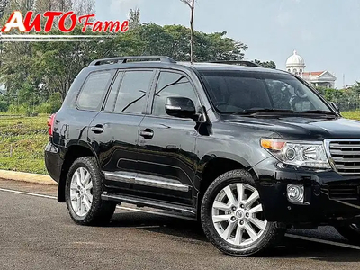 Toyota Land Cruiser 2013