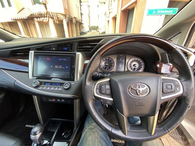 Toyota Venturer 2.0 Q A/T 2018 dp 0 siap tkr tambah