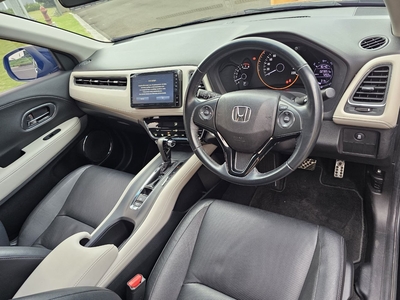 Honda HR-V 1.8L Prestige Tahun 2019 Kondisi Mulus Terawat Istimewa