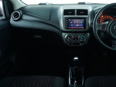 Daihatsu Ayla 1.2 R Deluxe 2018 - Mobil Murah Kredit